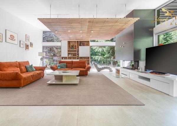 Exkluzívna rodinná vila v srdci Nízkych Tatier | Bystrá | 385 m² | Pozemok 979 m²
