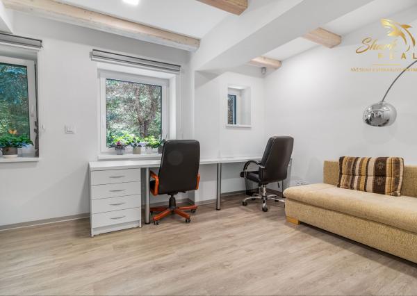 Exkluzívna rodinná vila v srdci Nízkych Tatier | Bystrá | 385 m² | Pozemok 979 m²