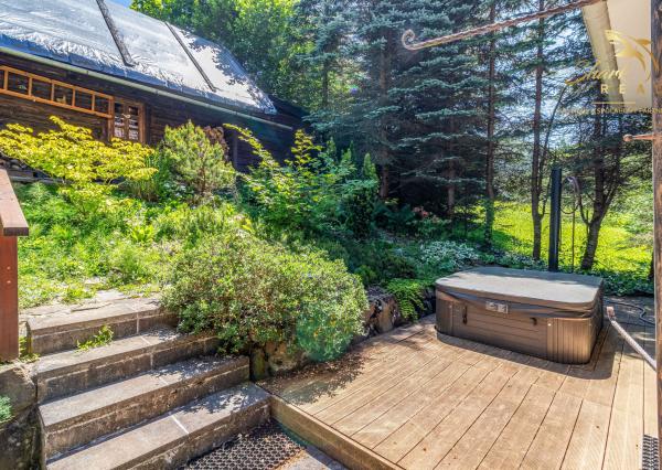 Exkluzívna rodinná vila v srdci Nízkych Tatier | Bystrá | 385 m² | Pozemok 979 m²