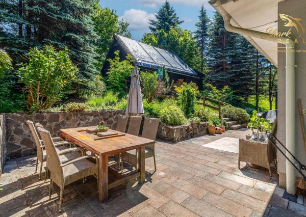 Exkluzívna rodinná vila v srdci Nízkych Tatier | Bystrá | 385 m² | Pozemok 979 m²