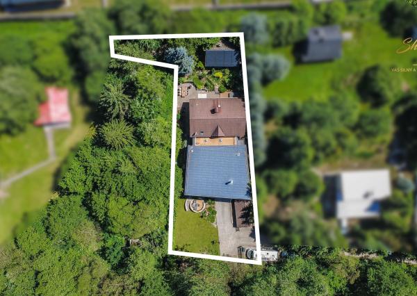 Exkluzívna rodinná vila v srdci Nízkych Tatier | Bystrá | 385 m² | Pozemok 979 m²