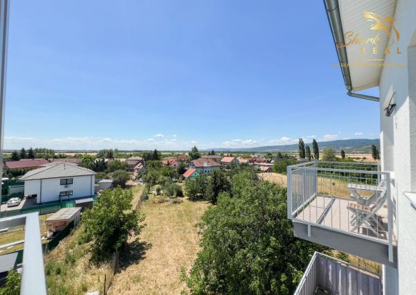 Mimo mesta, nie mimo pohodlia | 1,5i novostavba s loggiou | Slovenský Grob