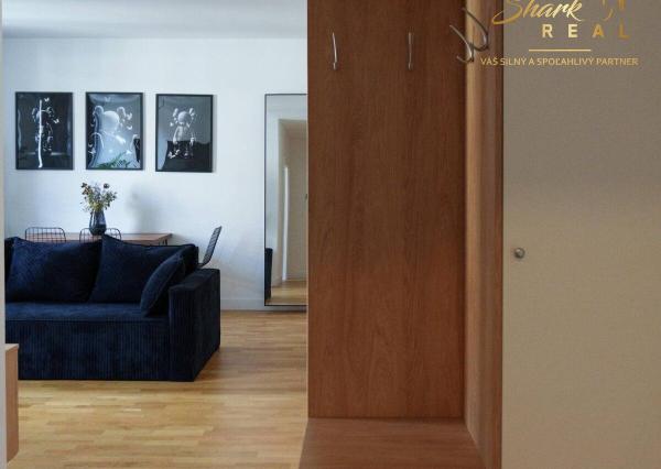 Na prenájom kompletne zariadený 2-izbový apartmán v centre Bratislavy – Vysoká ulica