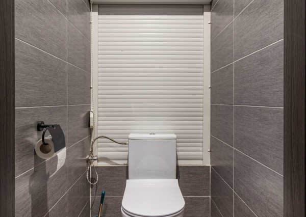 Priestranný 3-izbový byt s balkónom kúsok od stanice – Piešťany