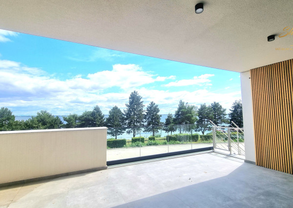 Moderný 3-izbový apartmán s veľkou terasou – Zemplínska šírava