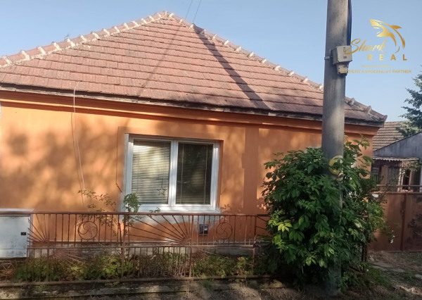 Na predaj RD s veľkým pozemkom v Kapinciach