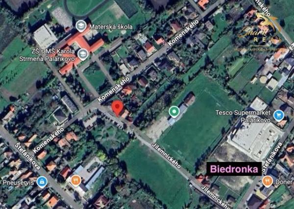 PREDAJ! Pozemok so stavebným povolením