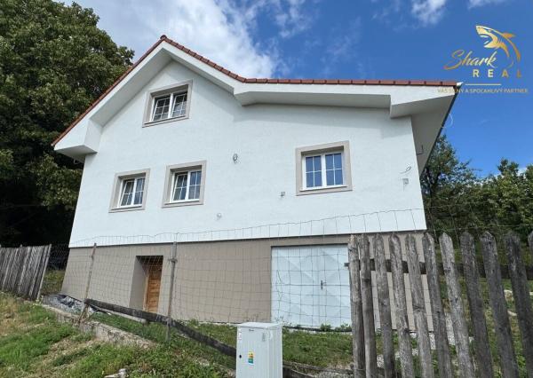 EXKLUZÍVNE - Jedinečná nehnuteľnosť s výhľadom na okolitú prírodu