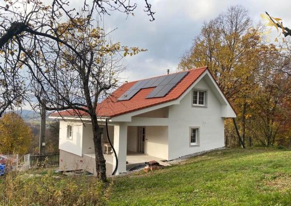 EXKLUZÍVNE - Jedinečná nehnuteľnosť s výhľadom na okolitú prírodu