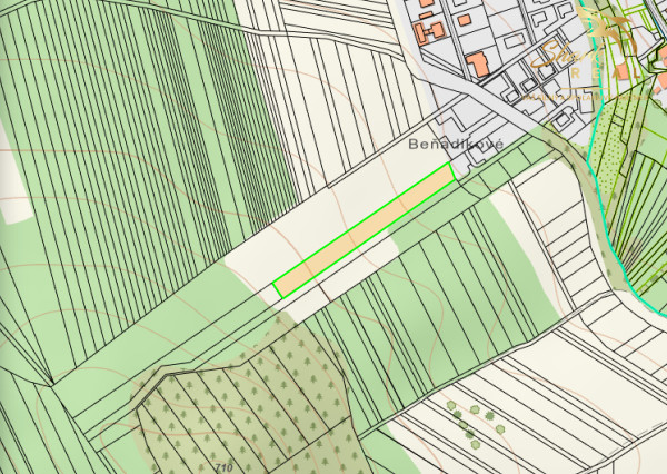 Jedinečný stavebný pozemok so záhradami a krásnymi výhľadmi v Ižipovciach – spolu približne 3 300 m²