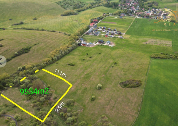 Pozemok v extraviláne obce Ižipovce – 9 534 m² | Investičná príležitosť s krásnymi výhľadmi