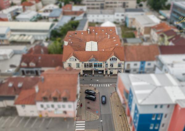 Polyfunkčný objekt s aktívnymi nájomcami v TOP lokalite - Grand Center