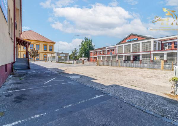 EXKLUZÍVNA INVESTIČNÁ PRÍLEŽITOSŤ V TOPOĽČANOCH – POLYFUNKČNÁ BUDOVA „NEVADA