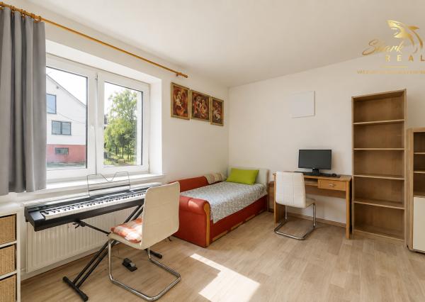 Priestranný rodinný dom s pozemkom 1 623 m² v Pavlovej Vsi – len pár minút od Tatralandie