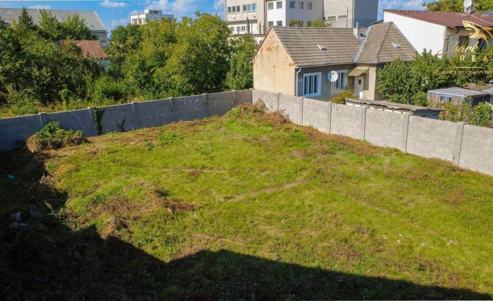 Atraktívny stavebný pozemok pri hlavnej ceste v Piešťanoch - fotografia 4