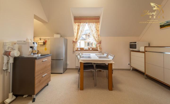 Štýlový apartmán s výhľadom na Tatranské štíty, Stará Lesná - fotografia 12