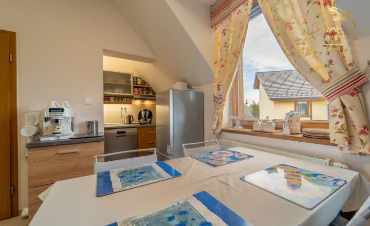 Štýlový apartmán s výhľadom na Tatranské štíty, Stará Lesná - fotografia 15