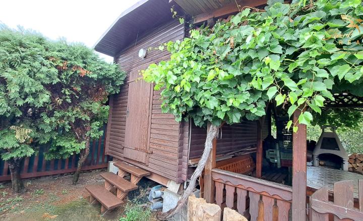 JEDINEČNÁ PONUKA! Rekreačná celoročne obývateľná chata/dom na predaj - fotografia 21