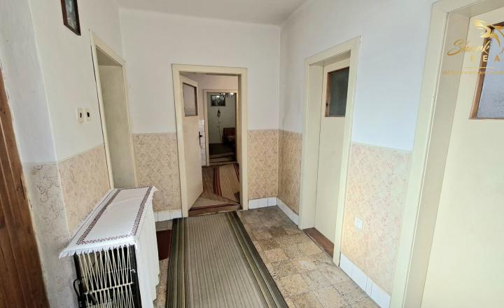 PREDANÉ! Útulný 4 izbový dom na predaj - fotografia 11