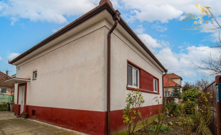  3-izbový rodinný dom v Ružinove - pôvodný stav, výborná lokalita - fotografia 5