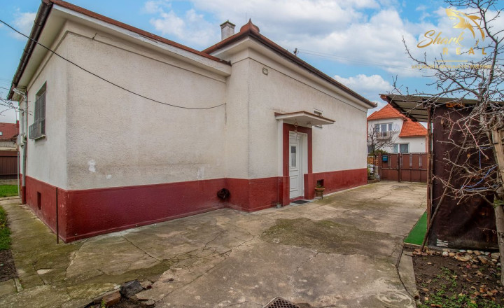  3-izbový rodinný dom v Ružinove - pôvodný stav, výborná lokalita - fotografia 6