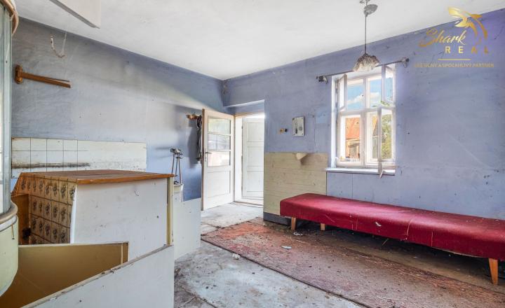 Starší vidiecky dom s pozemkom 540m2 – Tepličky - fotografia 5