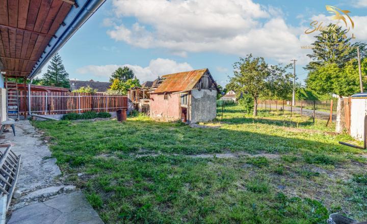 Starší vidiecky dom s pozemkom 540m2 – Tepličky - fotografia 10