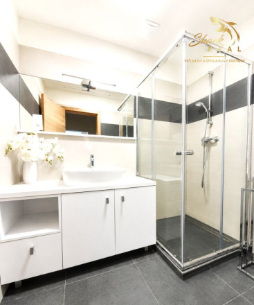 ELEGANTNÝ 2i byt _ Novostavba _ Rovinka _ Parkovanie v CENE - fotografia 5
