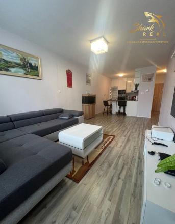 Na prenájom priestranný 3-izbový byt s garážovým státím – Nobelova 12D, Bratislava – Nové Mesto - fotografia 1