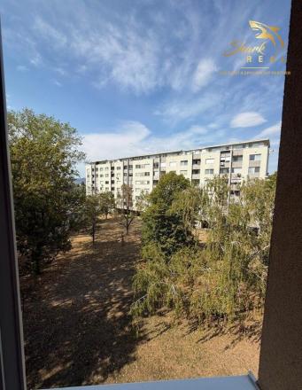 3-IZBOVÝ BYT NA PRENÁJOM | RUŽINOV – OSTREDKY | 65 m² - fotografia 12