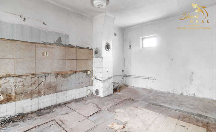 Rodinný dom s potenciálom 2 bytových jednotiek alebo podnikania s bývaním| Vinohrady nad Váhom - fotografia 13