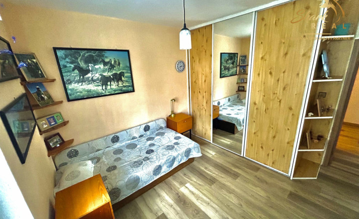Ideálne rodinné bývanie - 3i byt v tichej lokalite  - fotografia 7
