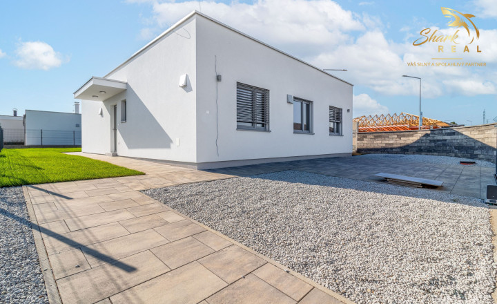 Novostavba s moderným komfortom Pod Záhradami - Levice - fotografia 1