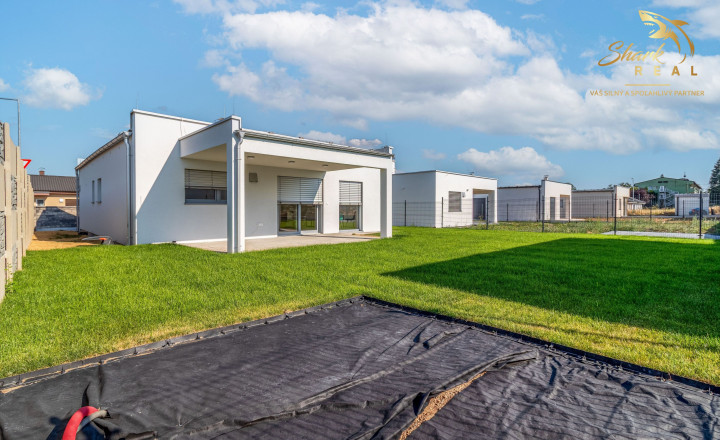 Novostavba s moderným komfortom Pod Záhradami - Levice - fotografia 15