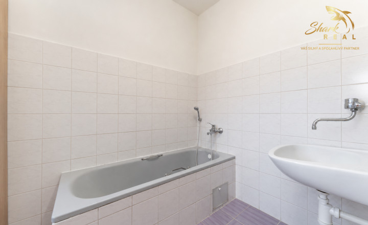 Priestranný rodinný dom s pozemkom 1 623 m² v Pavlovej Vsi – len pár minút od Tatralandie - fotografia 11