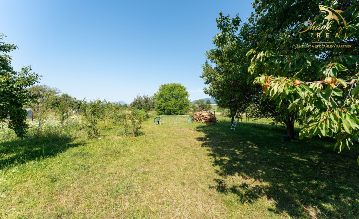 Priestranný rodinný dom s pozemkom 1 623 m² v Pavlovej Vsi – len pár minút od Tatralandie - fotografia 14