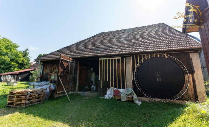 Priestranný rodinný dom s pozemkom 1 623 m² v Pavlovej Vsi – len pár minút od Tatralandie - fotografia 16