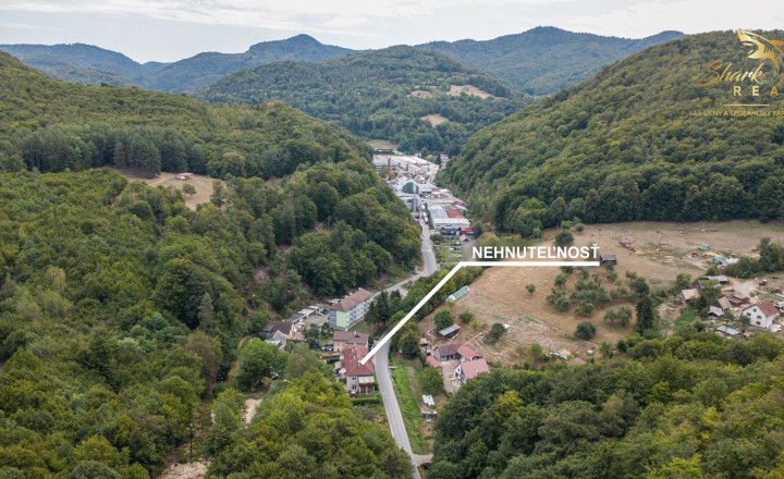 Moderný 4-izbový byt s garážou, bazénom a záhradou v lone prírody - fotografia 1