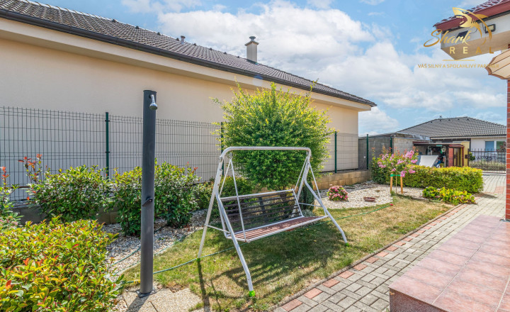 Moderný 3-izbový bungalov len 15 minút od Piešťan – Hôrka nad Váhom - fotografia 10