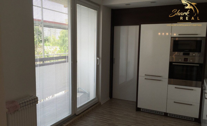 Moderný 3-izbový byt po kompletnej rekonštrukcii s loggiou | Tehelná ulica, Trnava - fotografia 3