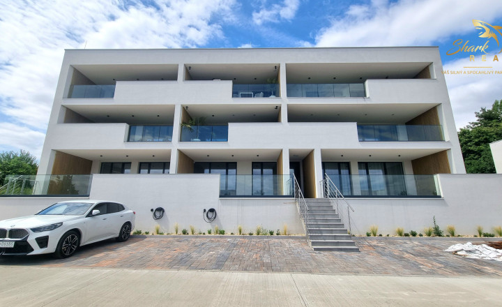 Moderný 3-izbový apartmán s veľkou terasou – Zemplínska šírava - fotografia 13