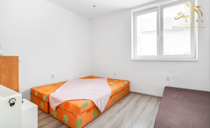 NA PREDAJ - Exkluzívne - Reštaurácia s terasou, barom a apartmánom. - fotografia 18
