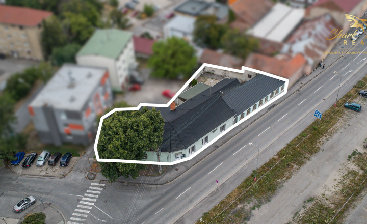 NA PREDAJ - Exkluzívne - Reštaurácia s terasou, barom a apartmánom. - fotografia 22