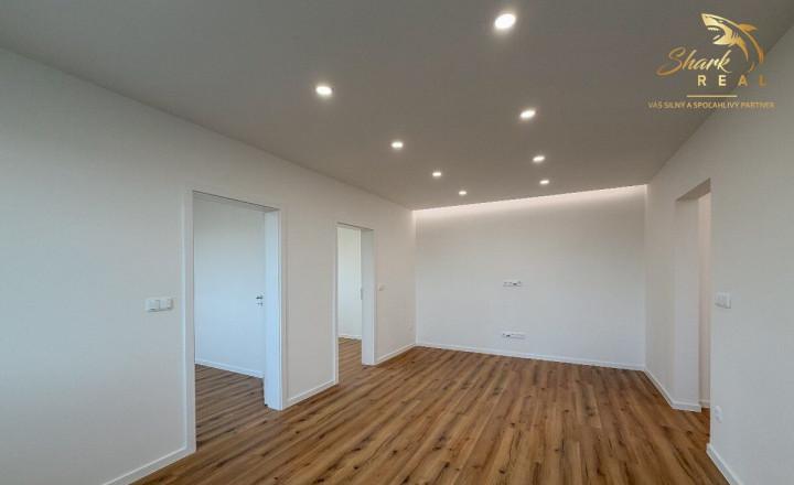 Priestranný 3-izbový byt po kompletnej rekonštrukcii | 70 m²  - fotografia 3