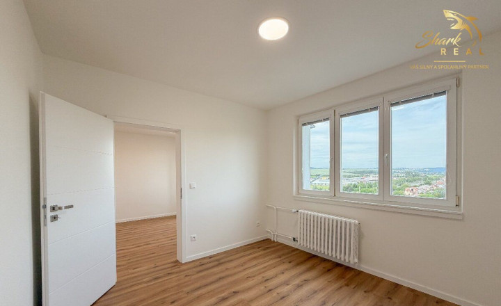 Priestranný 3-izbový byt po kompletnej rekonštrukcii | 70 m²  - fotografia 6
