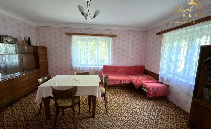 Rodinný dom - chalupa v lone prírody - fotografia 10