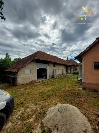 Exkluzívne na predaj rodinný dom s hosťovským domčekom, garážou a veľkým pozemkom v Bódvaszilase, Máďarsko - fotografia 3
