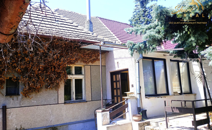 Na predaj 5-izbový rodinný dom v centre mesta s možnou dohodou na cene - fotografia 8