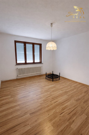 NA PREDAJ | 4-izbový rodinný dom | obec DVORNÍKY - fotografia 10