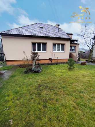 Rodinný dom s veľkorysým investičným pozemkom - fotografia 30